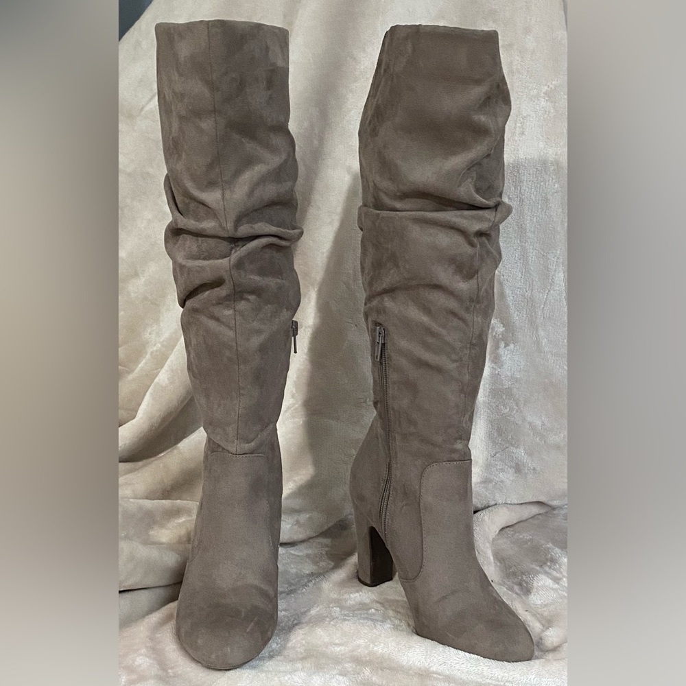 Kelly & Katie SlouchTaupe Heeled Boots